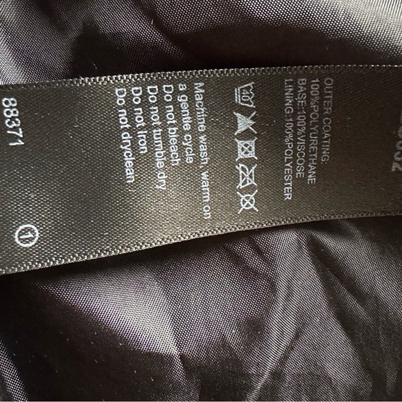 SimplyBe Capsule Embroidered Crop Pleather Jacket NWT - Picture 7 of 8